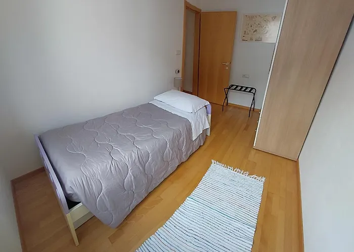 Rocco's - In Centro A Μεράνο